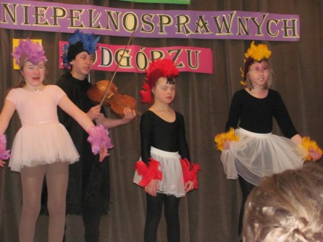 Świergotki z Zespołu Szkół im. Brata Alojzego Kosiby w Wieliczceza