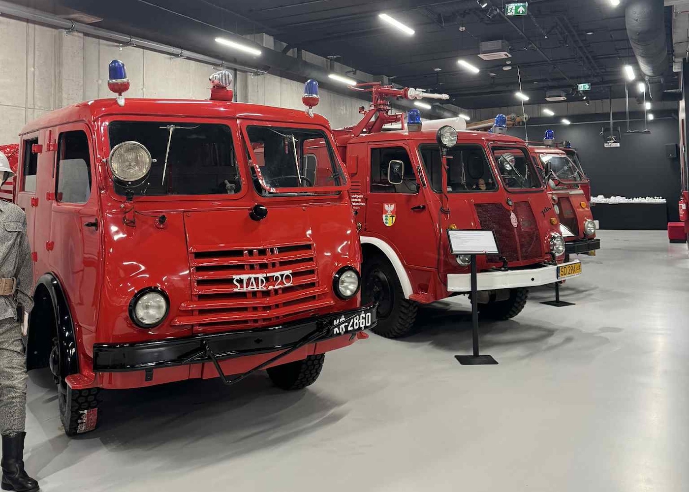 Zabytkowe wozy strażackie