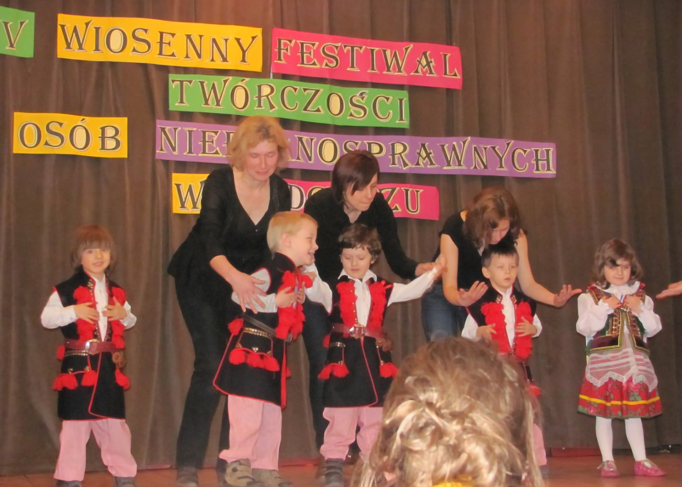 Zdjęcie uczestników V edycji Festiwalu.