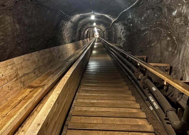 Widok na historyczne podziemia Kopalni Soli w Bochni